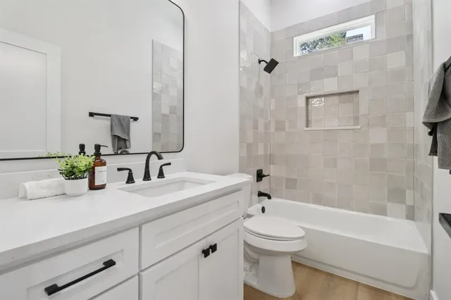 $595,900 | 1810 Kynette Drive, Euless, TX 76040