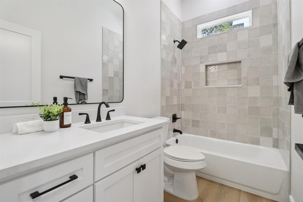 1810 Kynette Drive Euless, TX 76040 - Photo 31 of 40