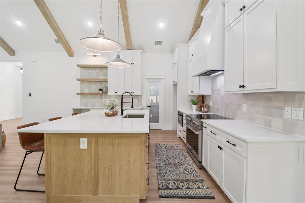 1810 Kynette Drive Euless, TX 76040 - Photo 10 of 40