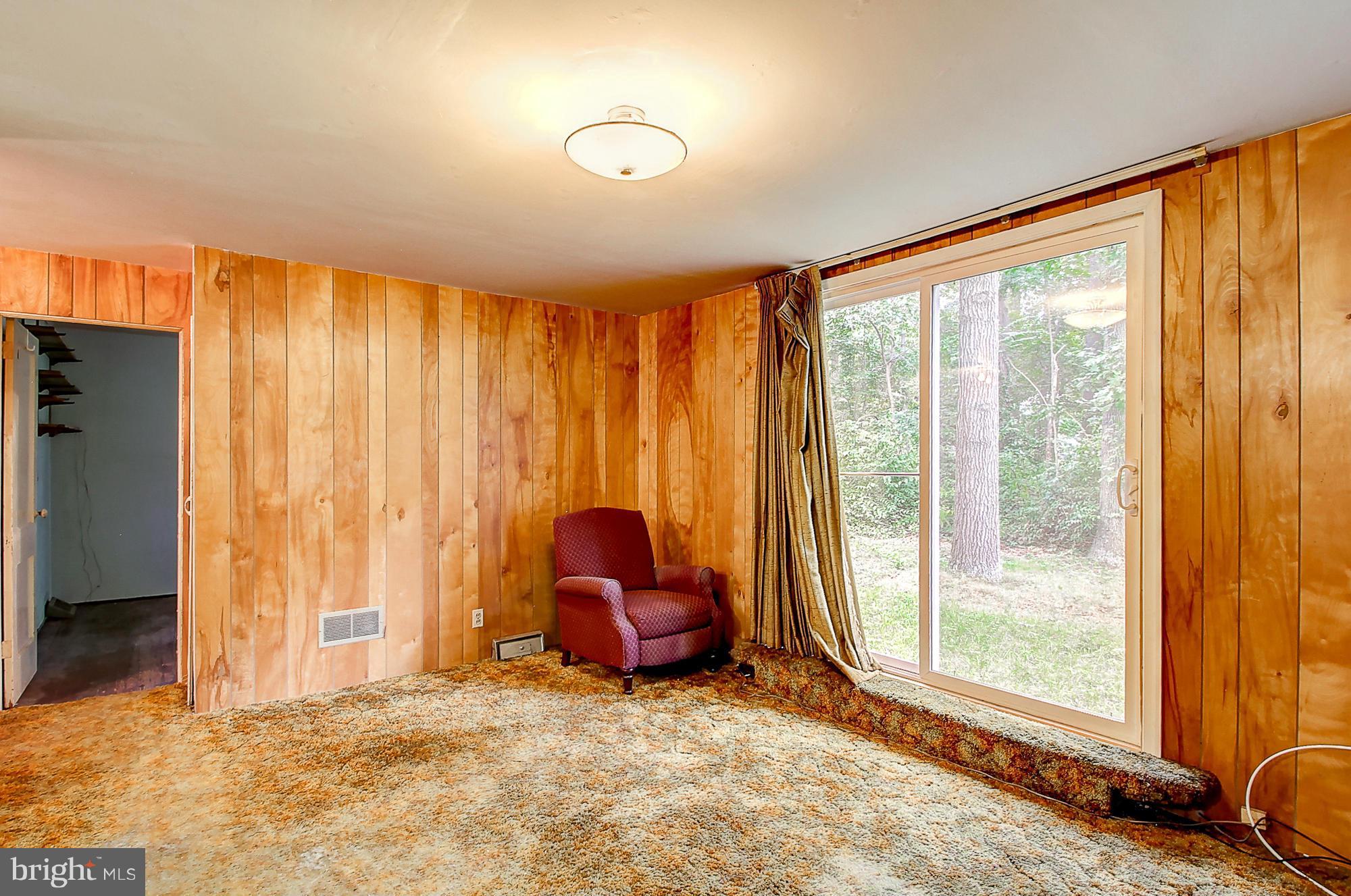 738 Elmhurst Road Severn, MD 21144 - Photo 11 of 24 Living Room