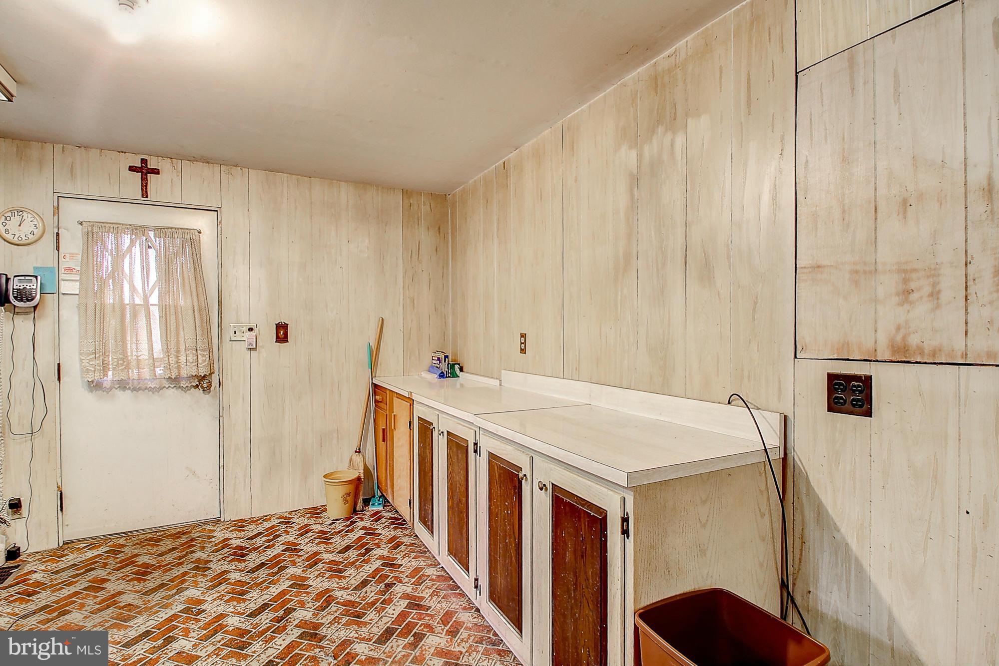 738 Elmhurst Road Severn, MD 21144 - Photo 9 of 24 Kitchen