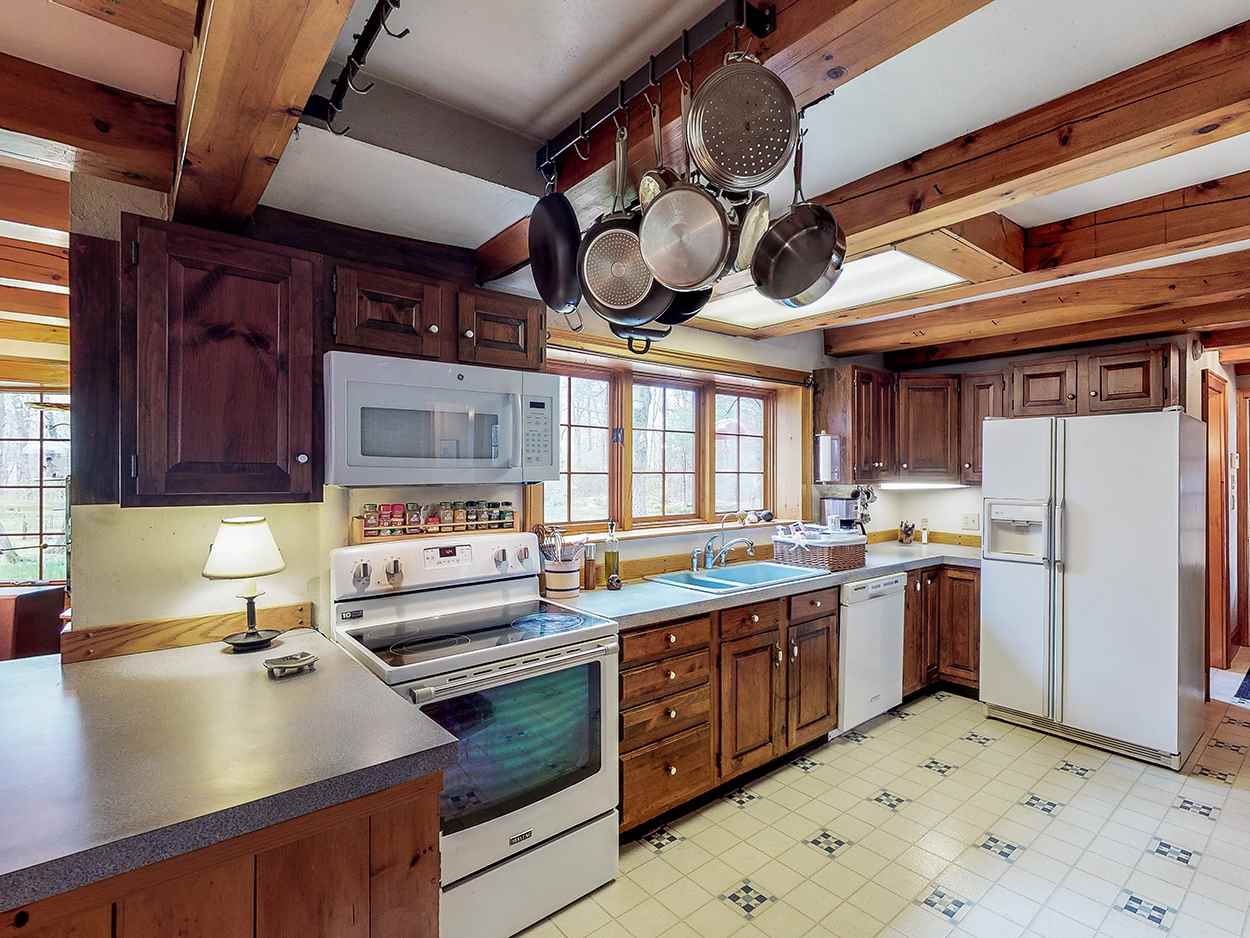 11 High Pasture Road Kittery, ME 03905 - Photo 13 of 32