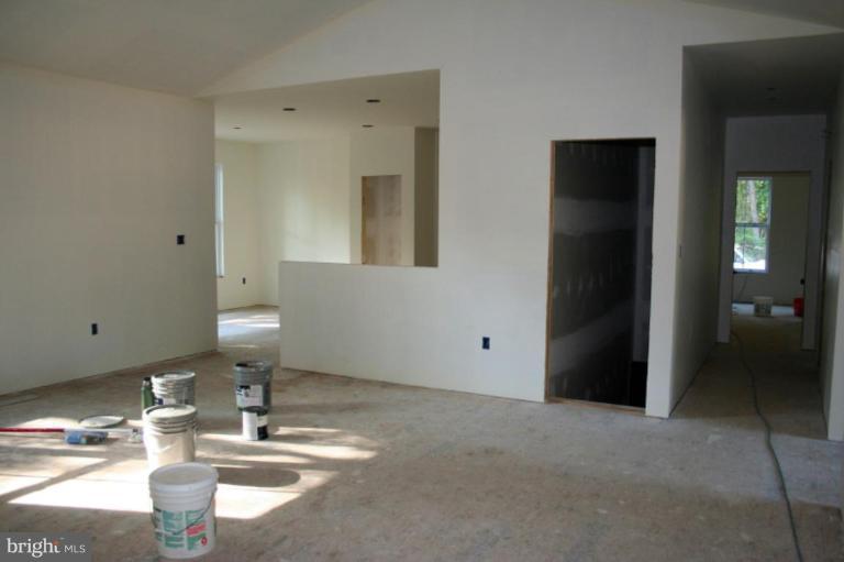9106 Dahlgren Road King George, VA 22485 - Photo 12 of 13 Living Room & Kitchen