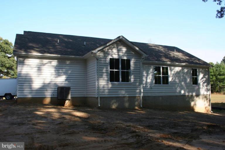 9106 Dahlgren Road King George, VA 22485 - Photo 5 of 13 Exterior Rear