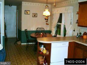 2123 Grandview Road Hanover, PA 17331 - Photo 8 of 9