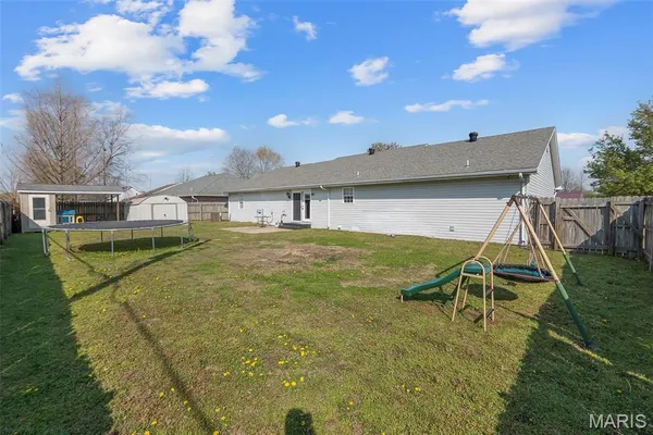$265,000 | 829 Plantation Boulevard, Sikeston, MO 63801