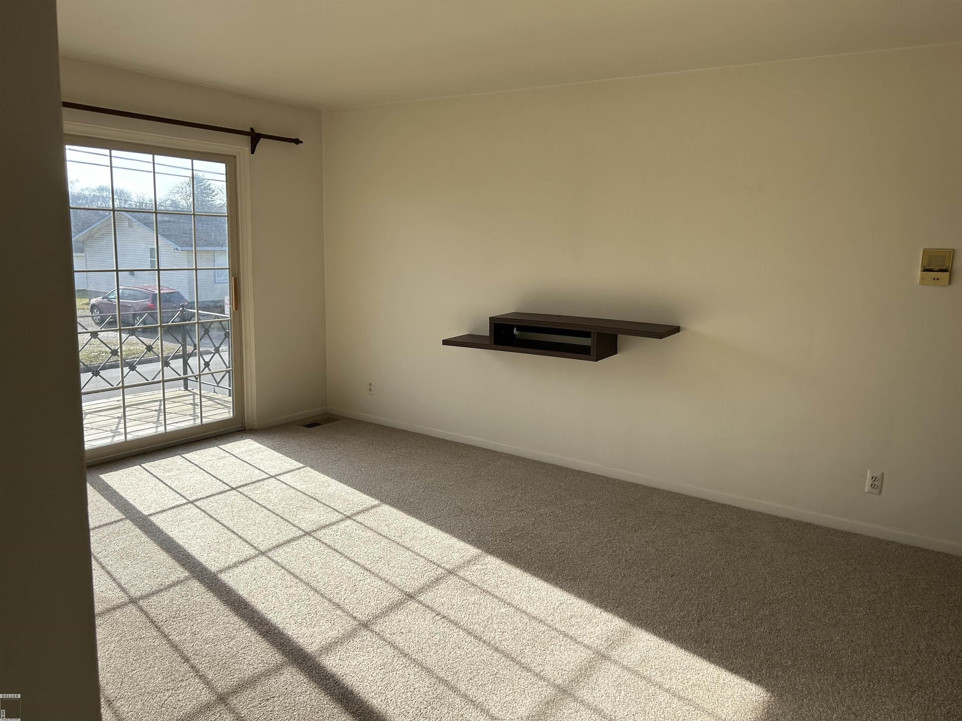 321 Spring Street, Unit 321 Romeo, MI 48065 - Photo 4 of 11