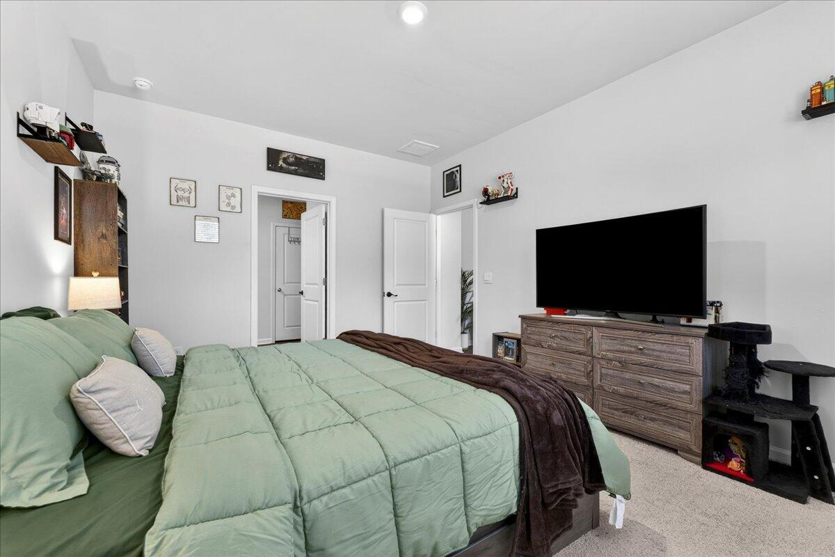 133 Cloverleaf Street Summerville, SC 29483 - Photo 12 of 28 21-Square One Team - DSC09431