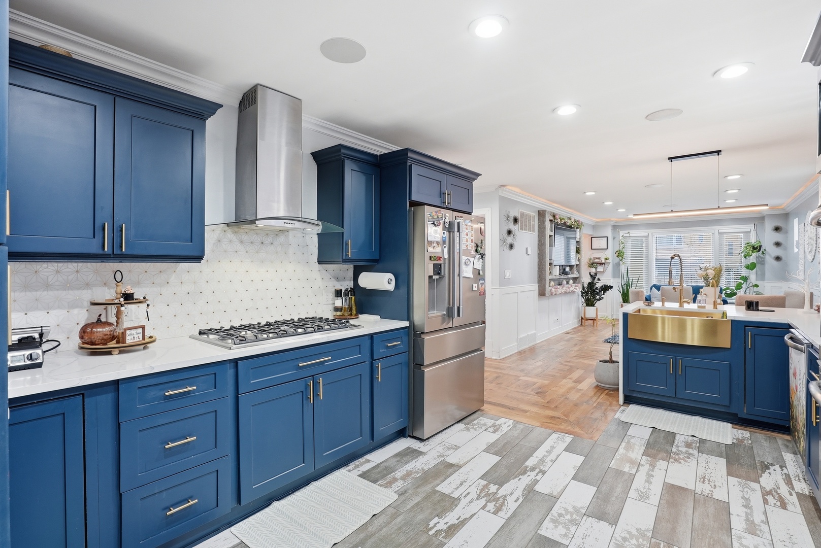 1900 North Kenneth Avenue Chicago, IL 60639 - Photo 9 of 28 Gallery Image 9