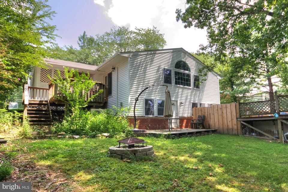 7435 Axton Street Springfield, VA 22151 - Photo 29 of 30 Exterior (Rear)