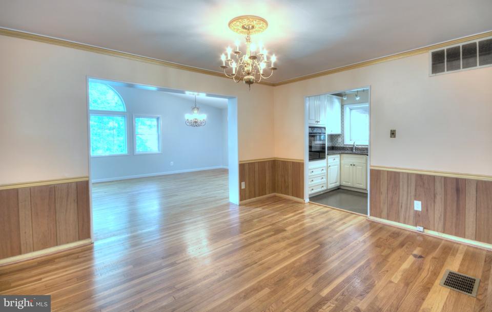 7435 Axton Street Springfield, VA 22151 - Photo 7 of 30 Dining Room
