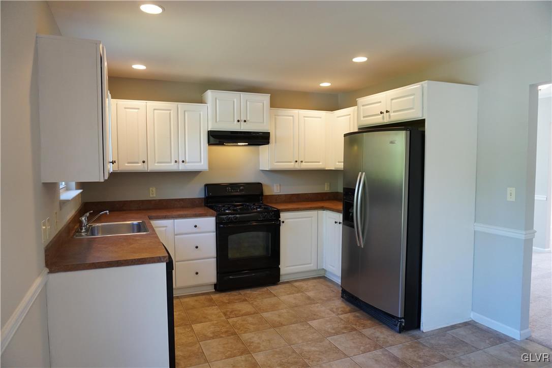 103 Highlands Circle Easton, PA 18042 - Photo 12 of 21 Gallery Image 12