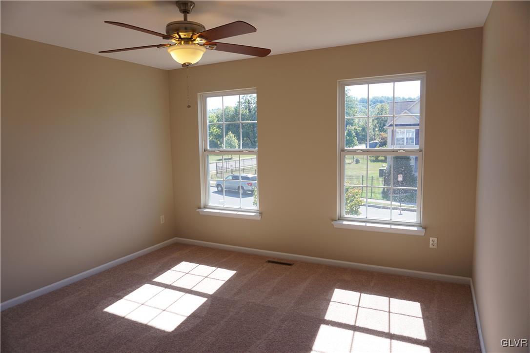 103 Highlands Circle Easton, PA 18042 - Photo 18 of 21 Gallery Image 18