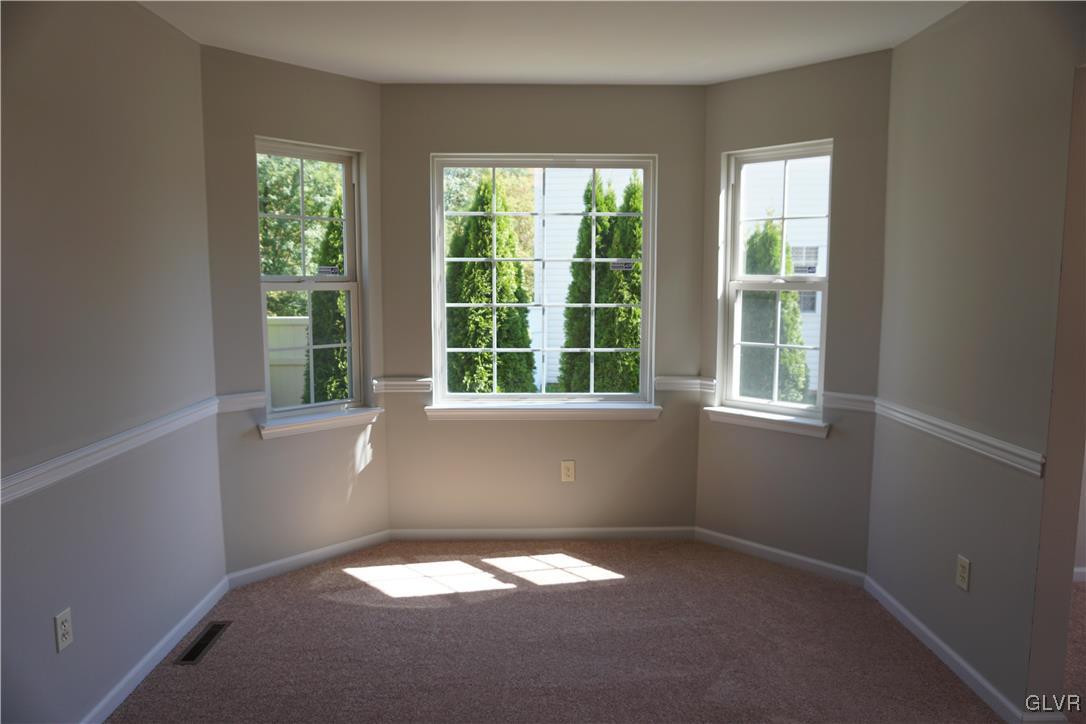 103 Highlands Circle Easton, PA 18042 - Photo 8 of 21 Gallery Image 8