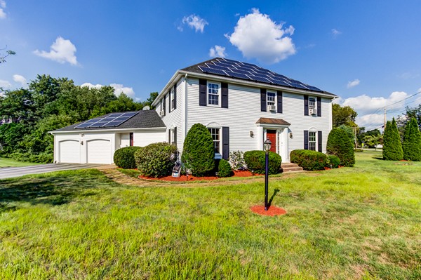 6 Lanthorn Road Northborough, MA 01532 - Photo 2 of 29 Gallery Image 2