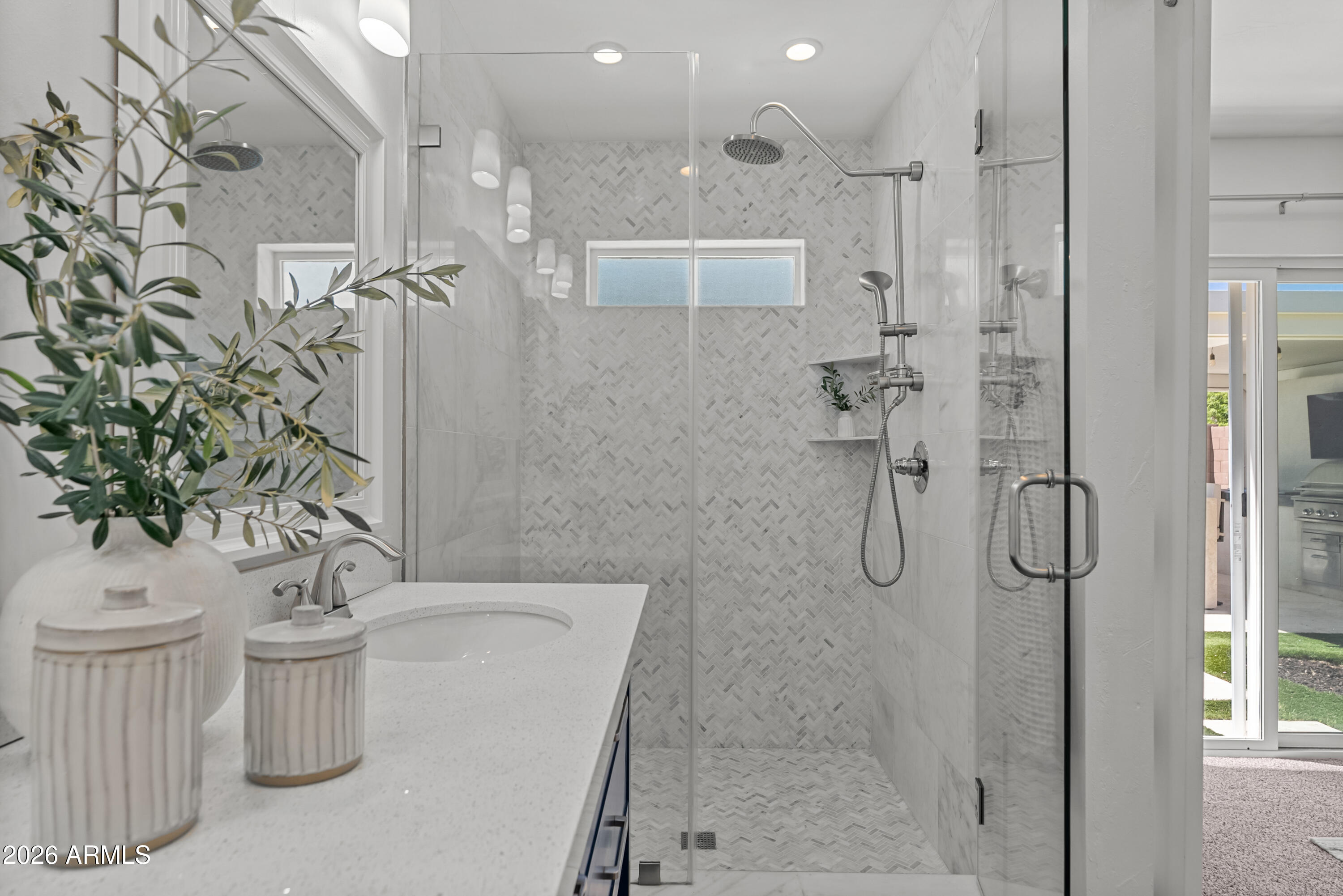 4724 North 36th Street Phoenix, AZ 85018 - Photo 28 of 34 05-DSC07200