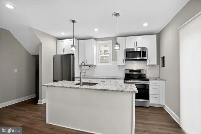 $284,900 | 2810 Roselawn Avenue, Baltimore, MD 21214