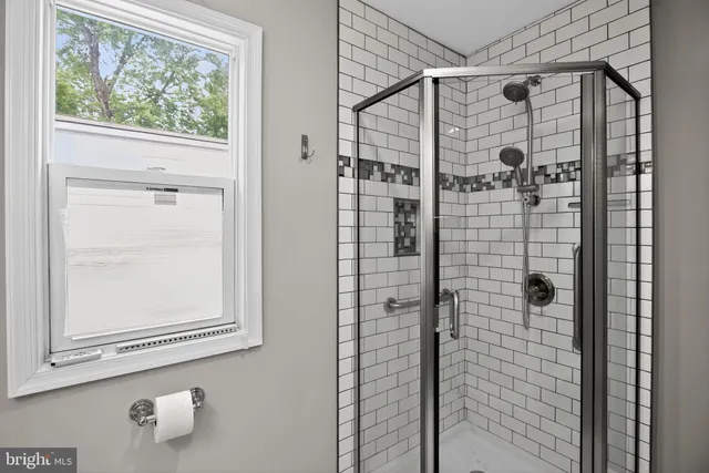 $284,900 | 2810 Roselawn Avenue, Baltimore, MD 21214