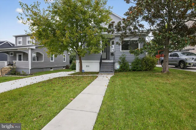 $284,900 | 2810 Roselawn Avenue, Baltimore, MD 21214