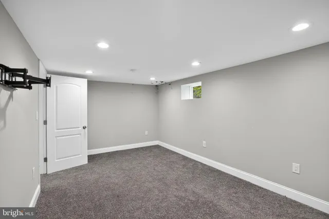 $284,900 | 2810 Roselawn Avenue, Baltimore, MD 21214