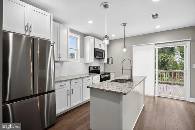 $284,900 | 2810 Roselawn Avenue, Baltimore, MD 21214