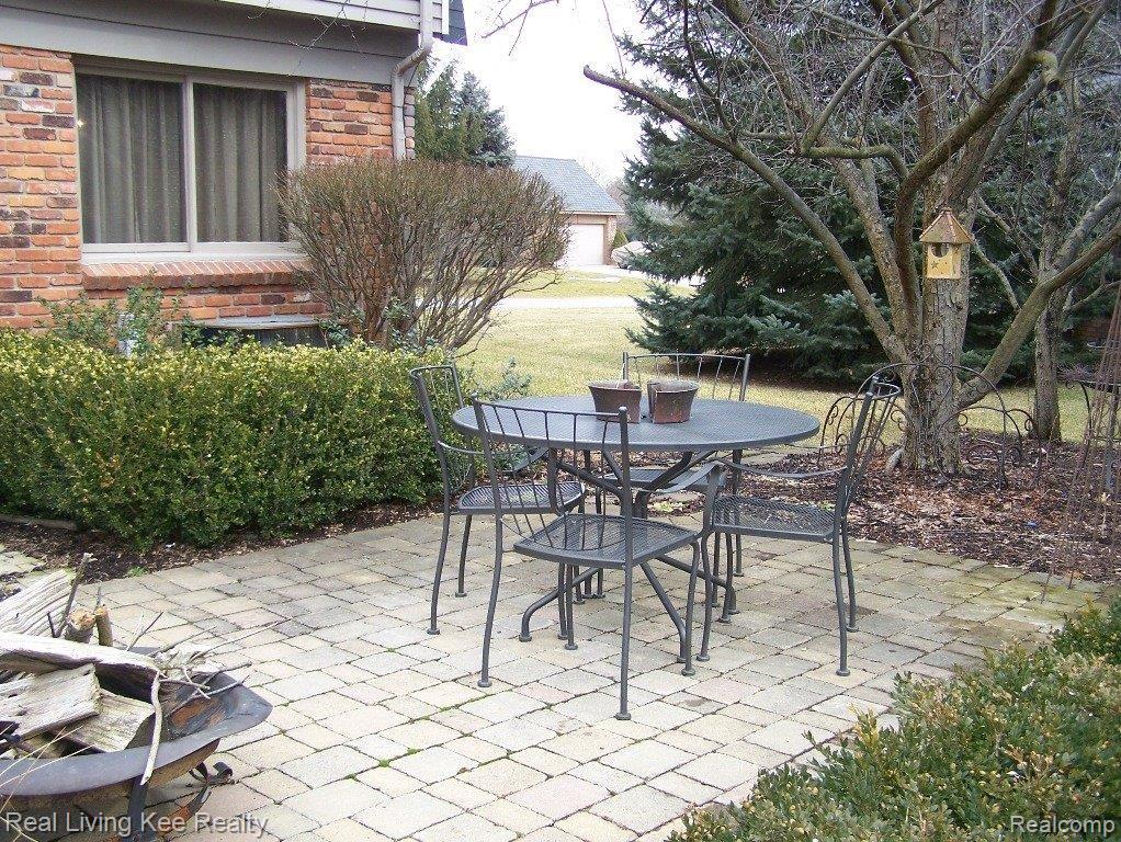61649 North Ridge Trail Washington, MI 48094 - Photo 17 of 21 100_4233.jpg