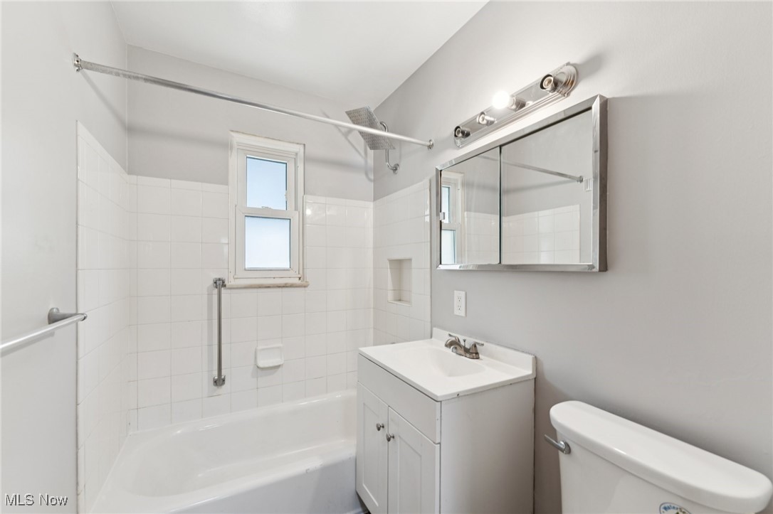 13304 Orme Road Cleveland, OH 44125 - Photo 12 of 31