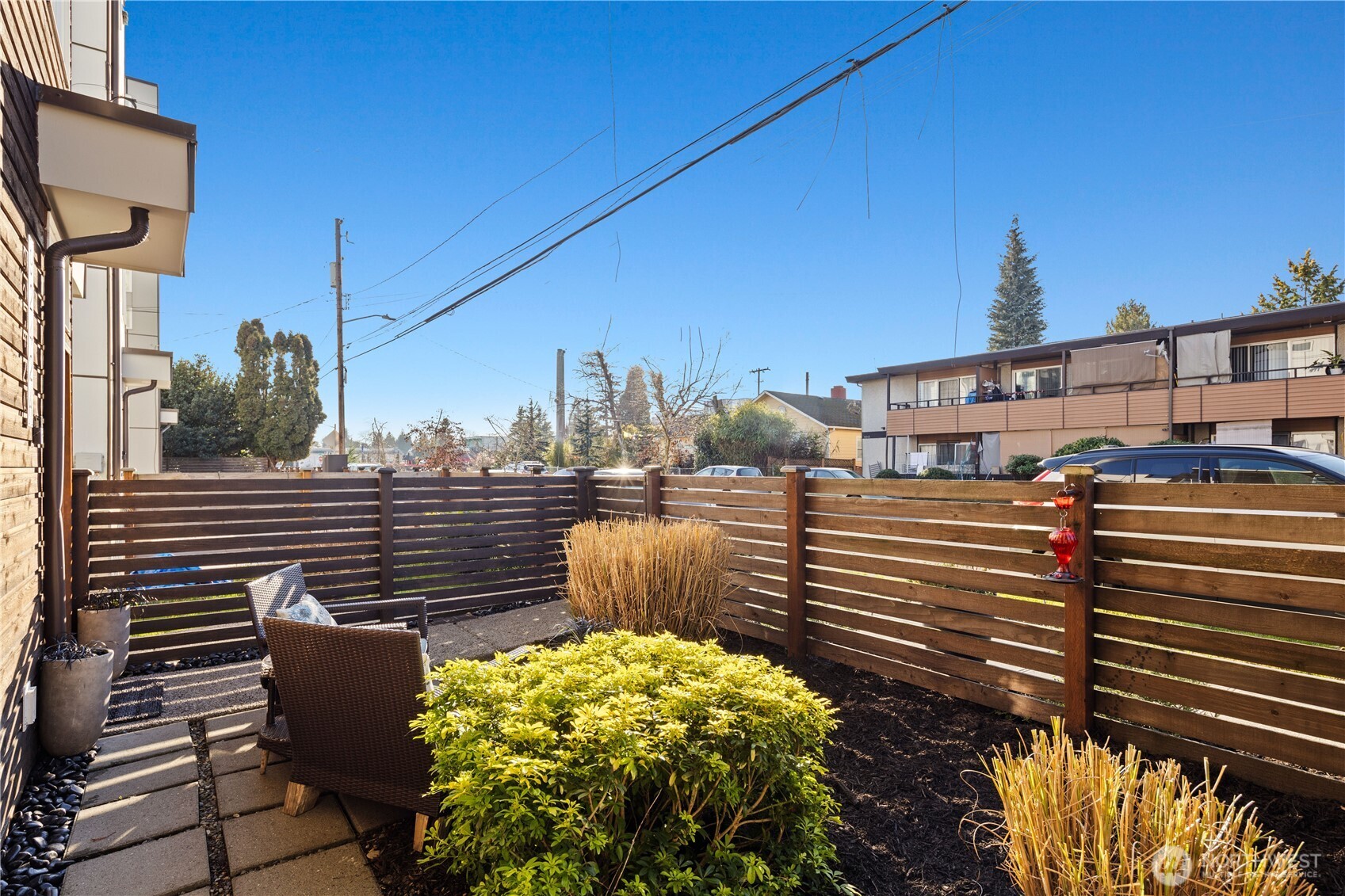 9242 A 17th Avenue Southwest Seattle, WA 98106 - Photo 4 of 37