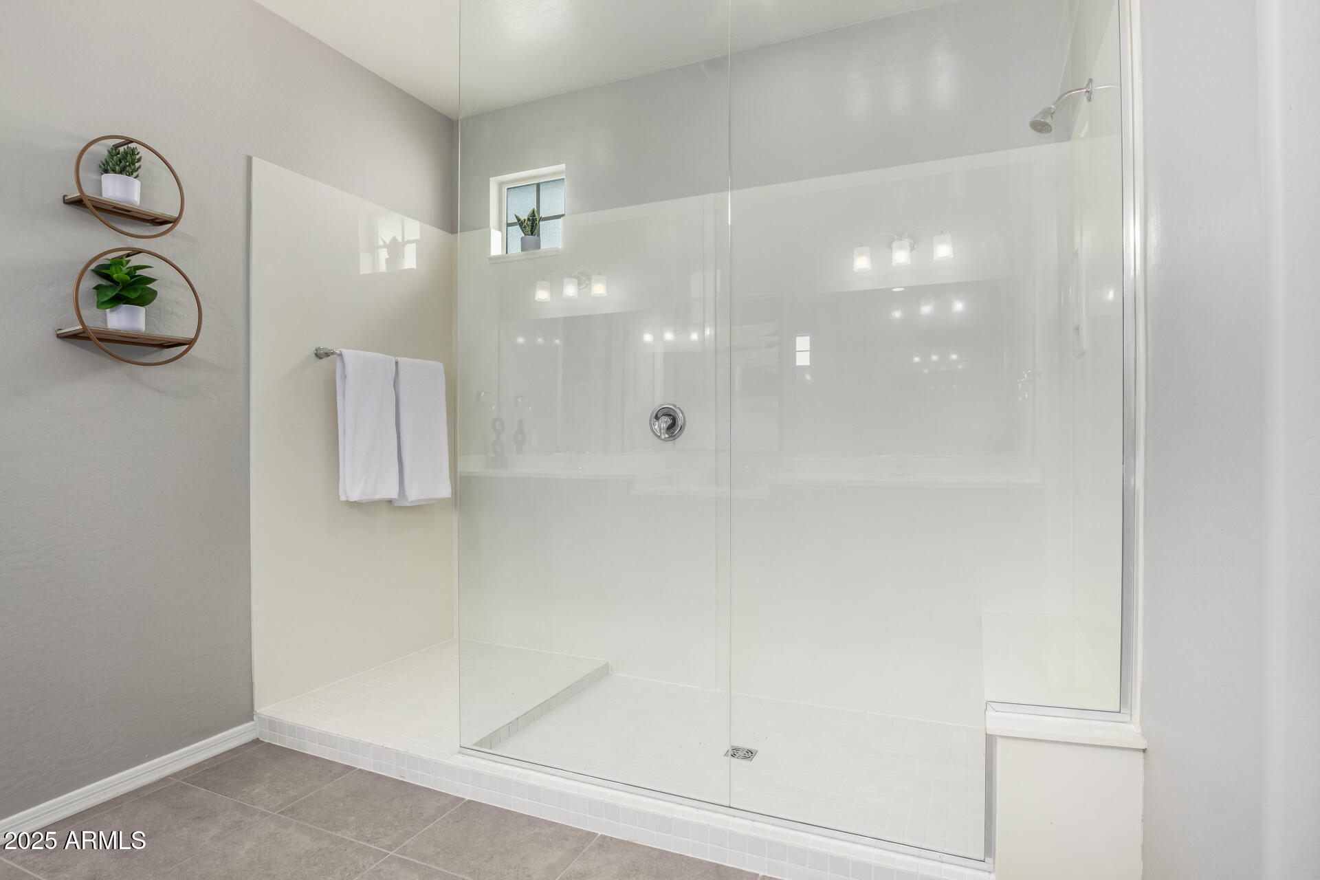 17160 North 9th Place Phoenix, AZ 85022 - Photo 20 of 46 a bathroom with a shower