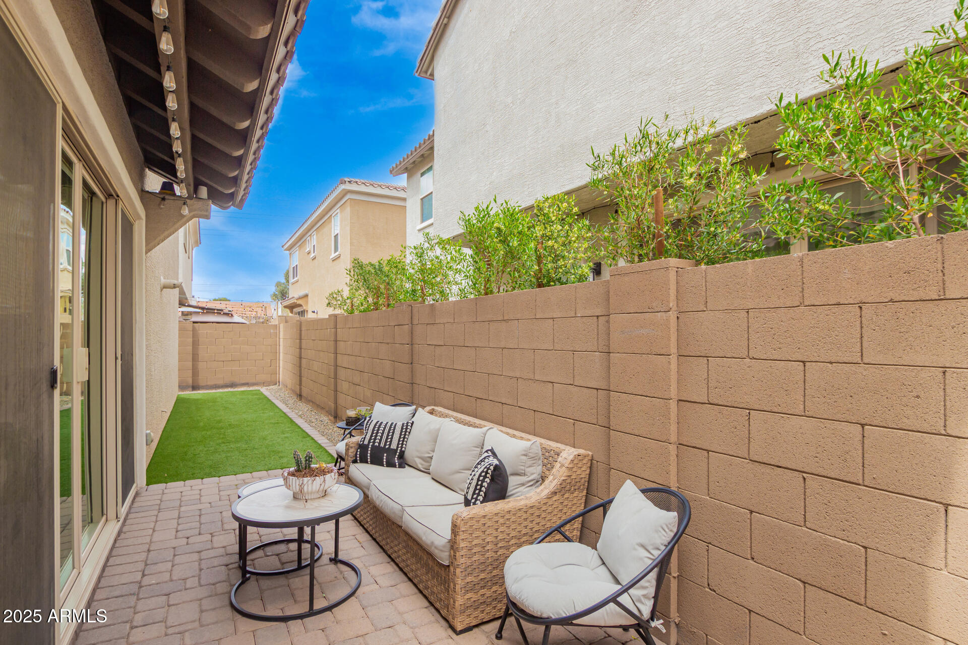 17160 North 9th Place Phoenix, AZ 85022 - Photo 46 of 46 a backyard of a house with table and chairs