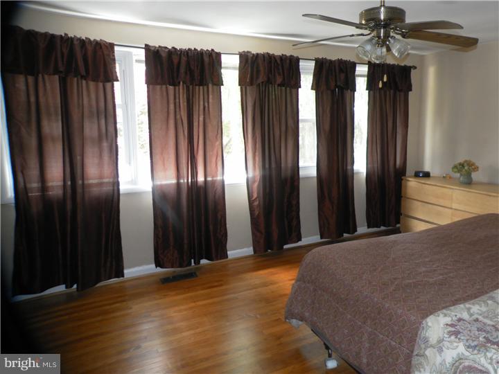 3783 Lankenau Road Philadelphia, PA 19131 - Photo 14 of 25 Bedroom - Main