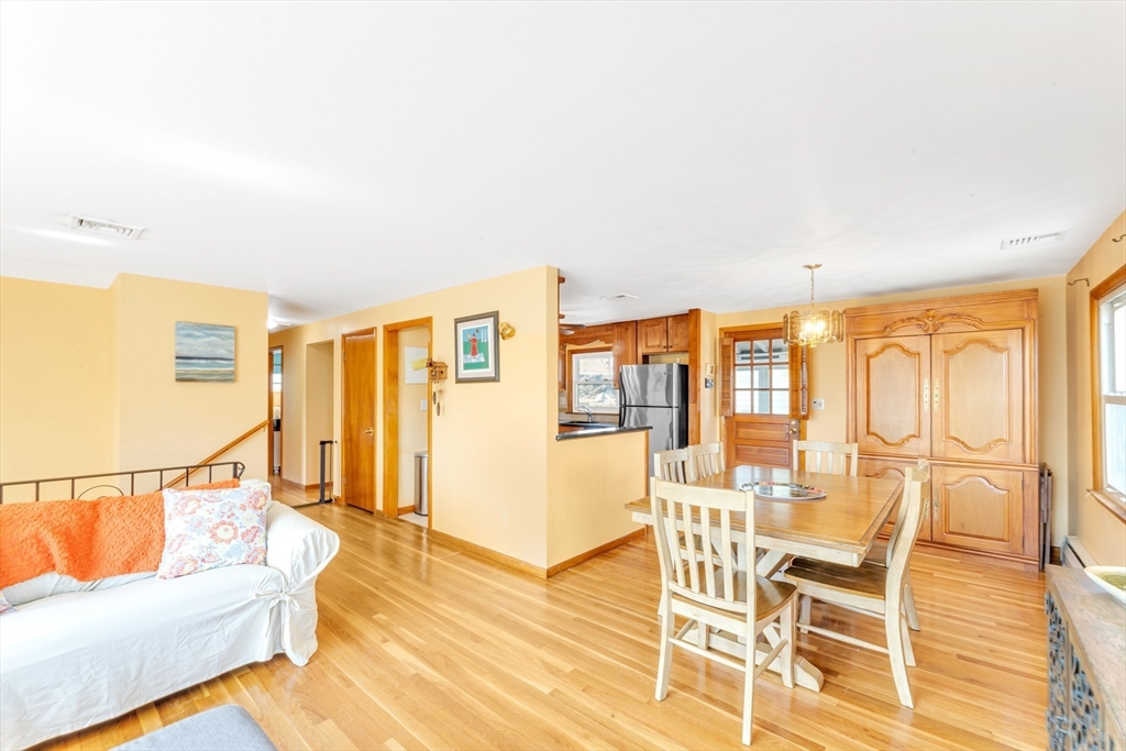 122 Running Brook Road Boston, MA 02132 - Photo 4 of 24 Gallery Image 4