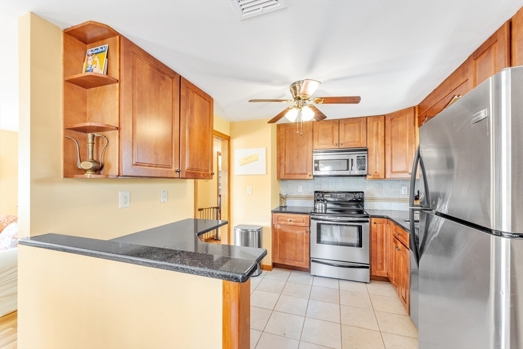 122 Running Brook Road Boston, MA 02132 - Photo 6 of 24 Gallery Image 6