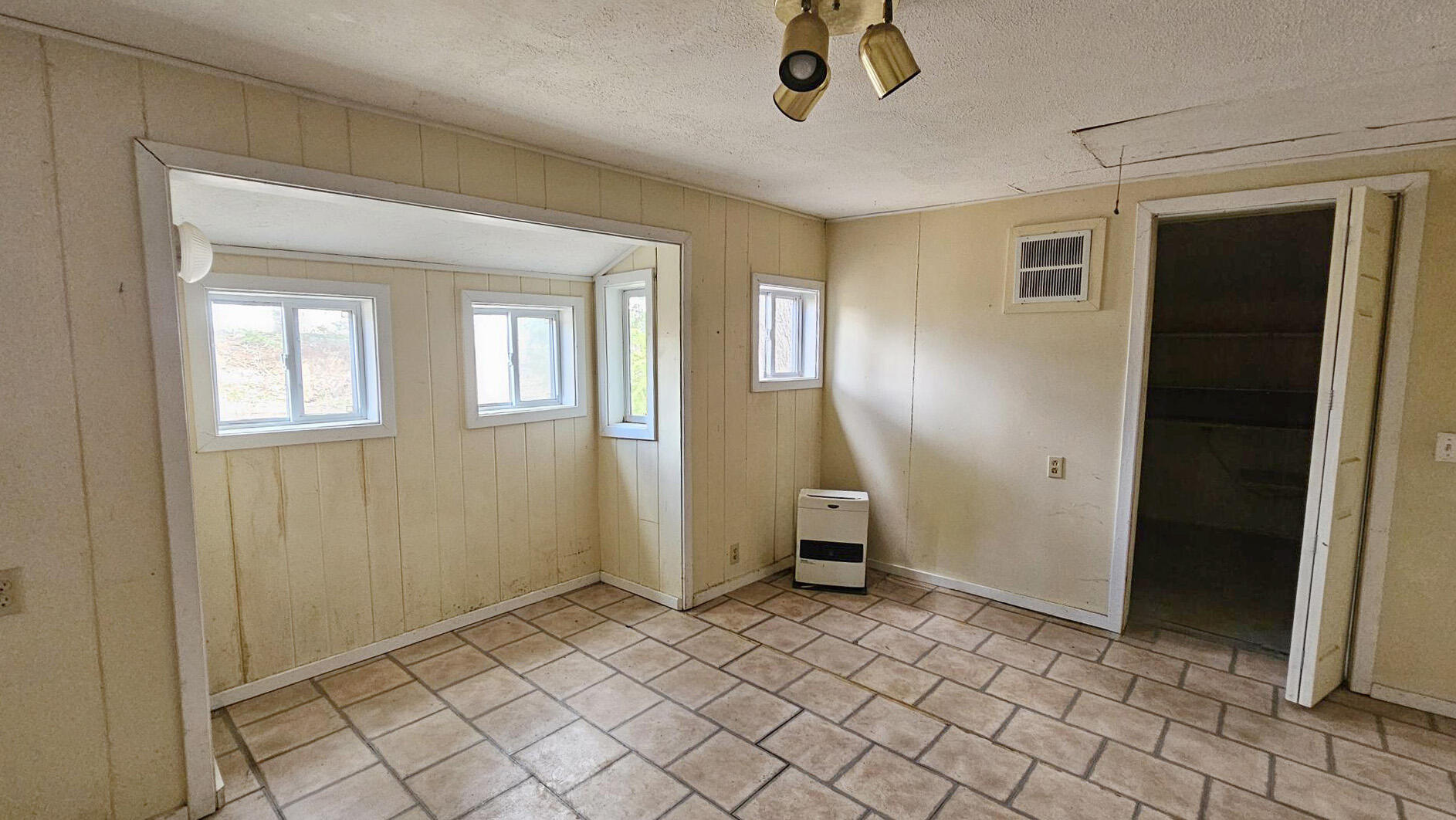 260 Pond Road Albion, ME 04910 - Photo 28 of 30 20260423_134820