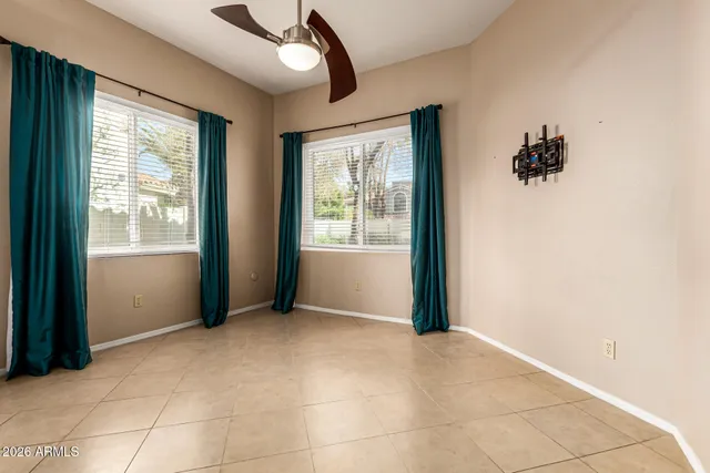 $599,999 | 522 South Marina Drive, Gilbert, AZ 85233