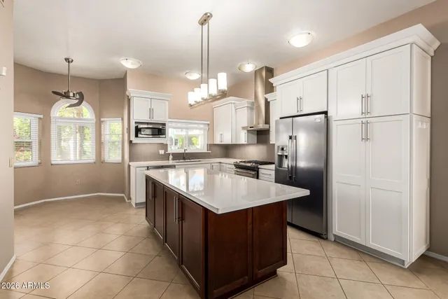 $599,999 | 522 South Marina Drive, Gilbert, AZ 85233