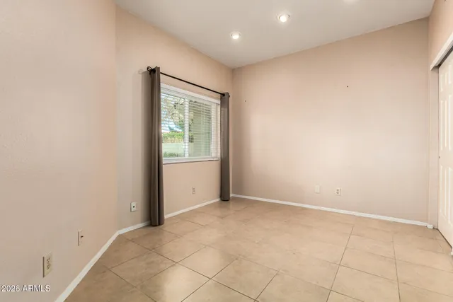 $599,999 | 522 South Marina Drive, Gilbert, AZ 85233