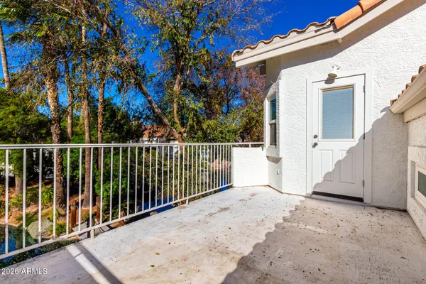 $575,000 | 522 South Marina Drive, Gilbert, AZ 85233