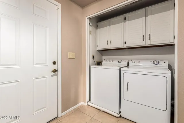 $599,999 | 522 South Marina Drive, Gilbert, AZ 85233