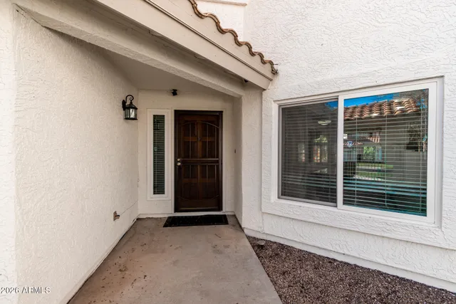 $599,999 | 522 South Marina Drive, Gilbert, AZ 85233