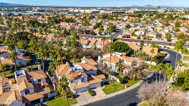 $599,999 | 522 South Marina Drive, Gilbert, AZ 85233