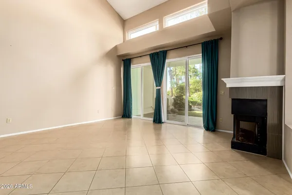 $575,000 | 522 South Marina Drive, Gilbert, AZ 85233