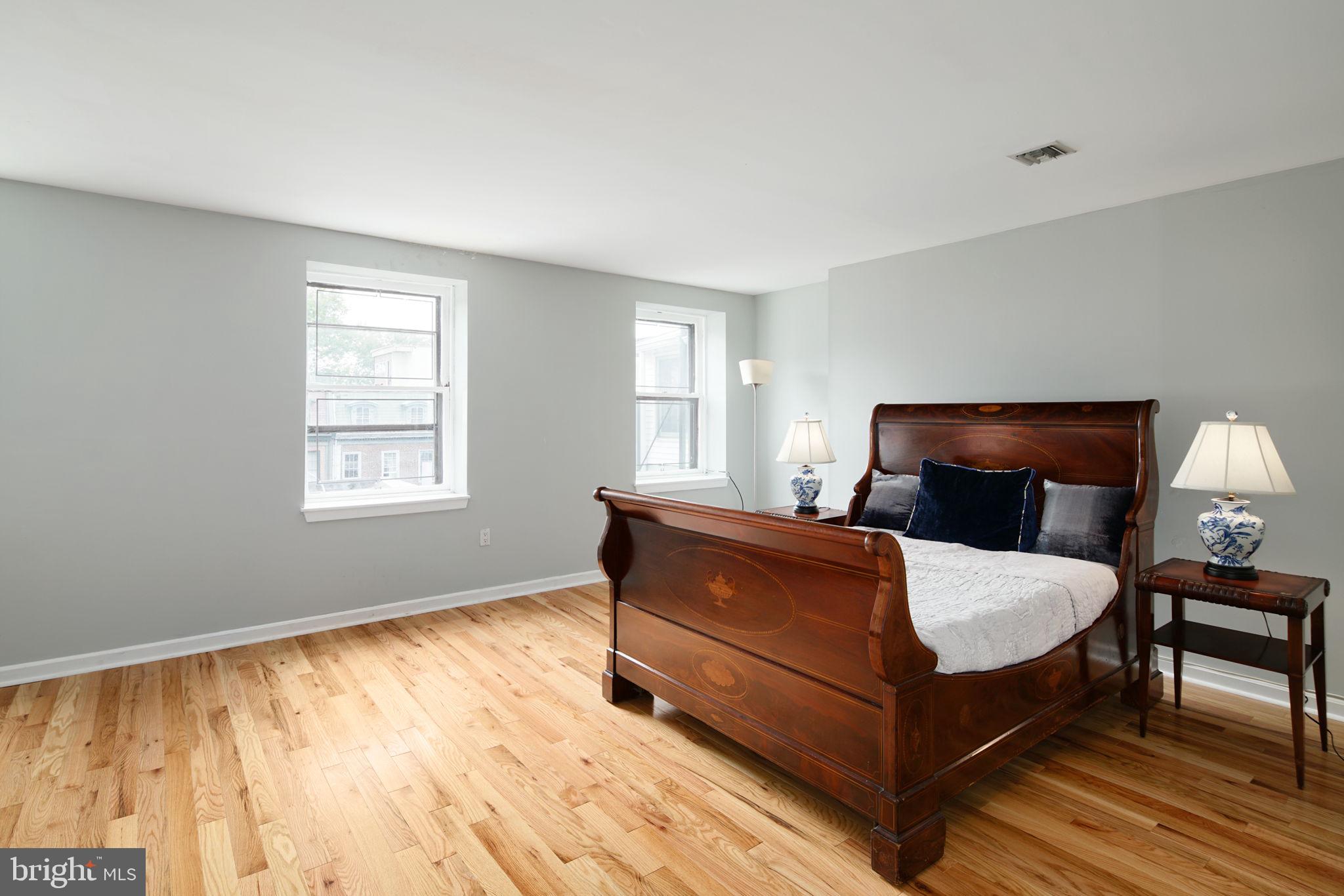 2022 Spruce Street Philadelphia, PA 19103 - Photo 23 of 40