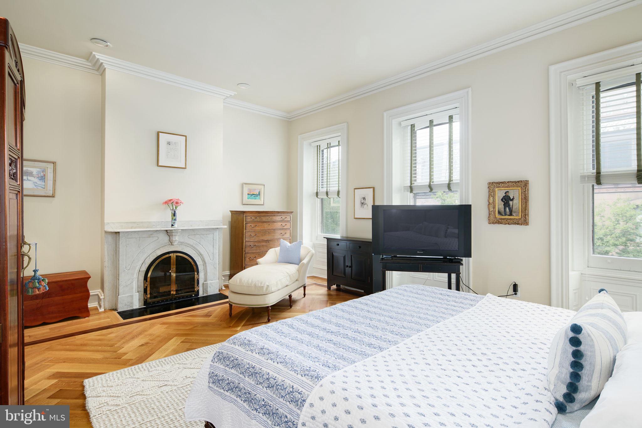 2022 Spruce Street Philadelphia, PA 19103 - Photo 26 of 40