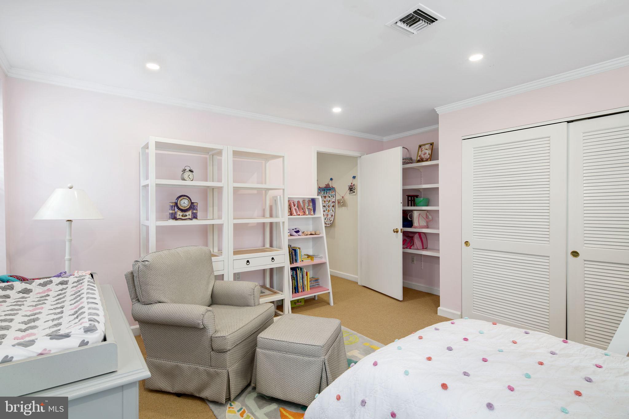 2022 Spruce Street Philadelphia, PA 19103 - Photo 29 of 40