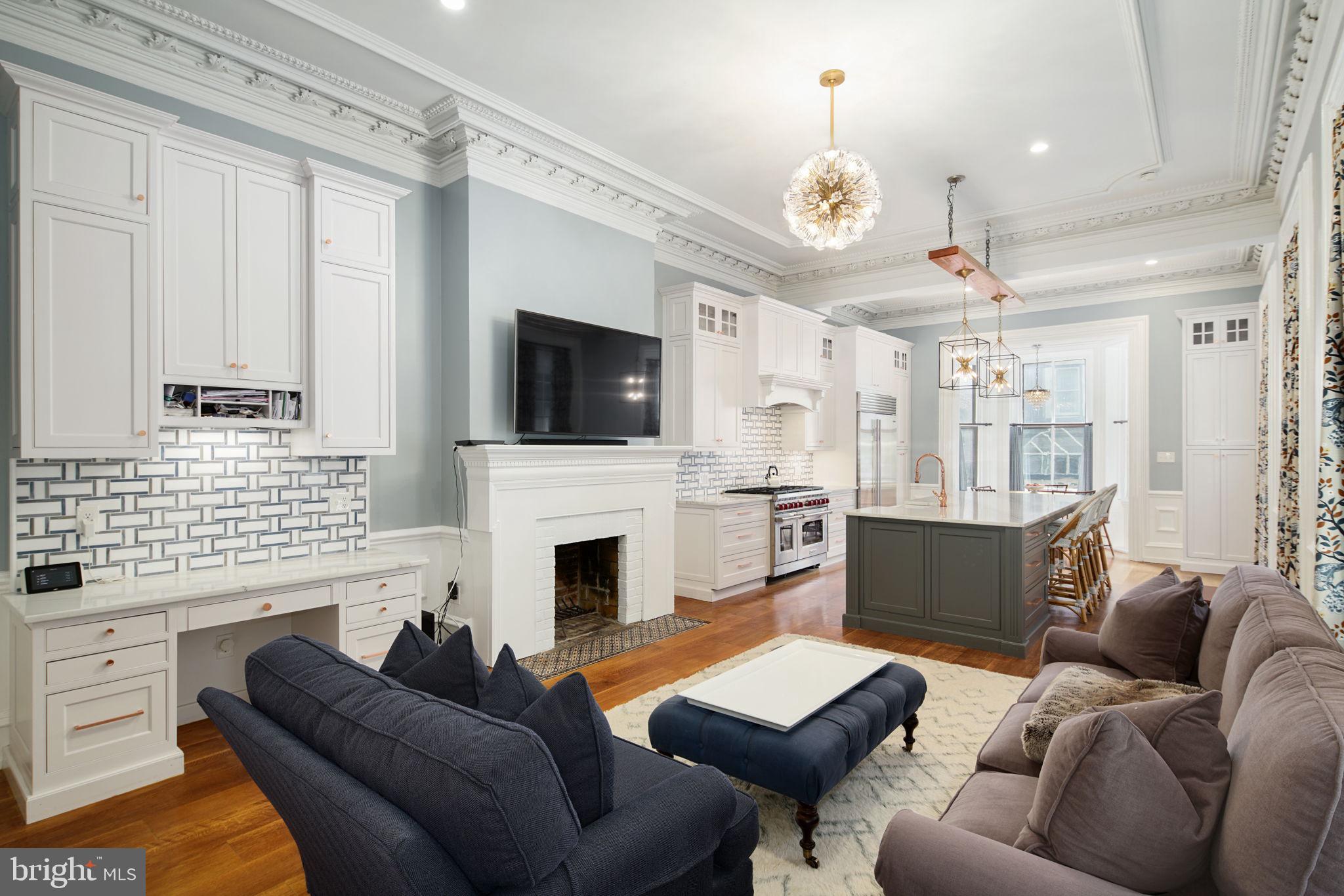 2022 Spruce Street Philadelphia, PA 19103 - Photo 7 of 40