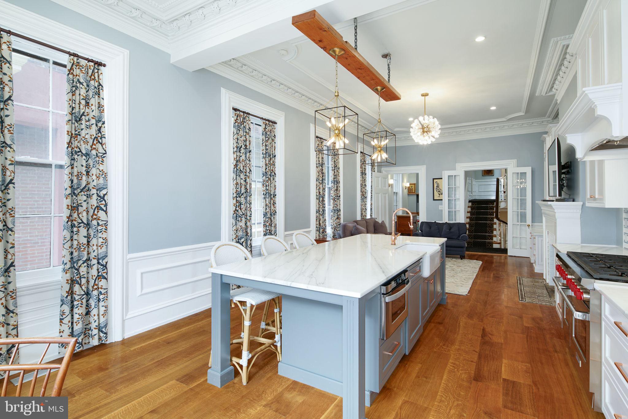 2022 Spruce Street Philadelphia, PA 19103 - Photo 9 of 40