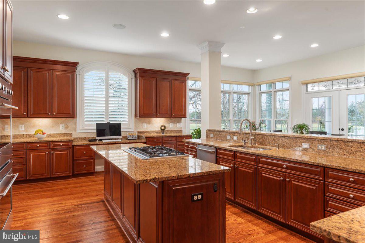 19829 Somercote Lane Leesburg, VA 20175 - Photo 16 of 89