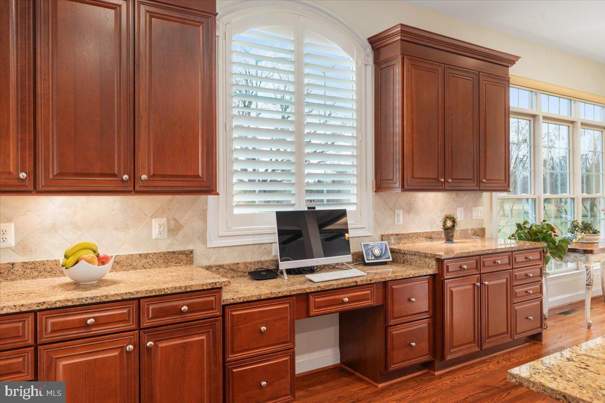 19829 Somercote Lane Leesburg, VA 20175 - Photo 18 of 89