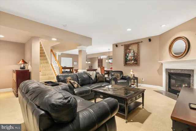 $1,850,000 | 19829 Somercote Lane, Leesburg, VA 20175